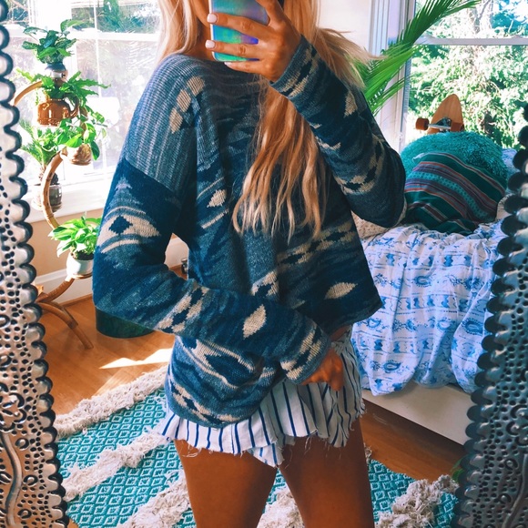 Sweaters - aztec travelers bohemian sweater